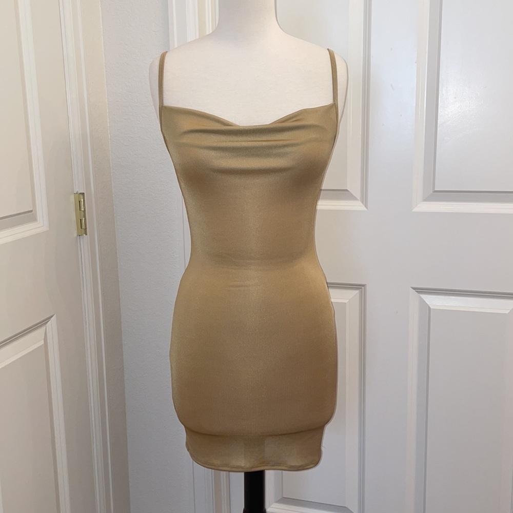 019: FOREVER 21 slinky form-fitting mini dress in cappuccino in women’s  Small - Picture 2 of 15